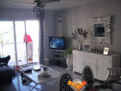 Torrevieja first line apartment for rent