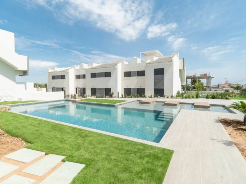 New residential complex in Los Balcones (Torrevieja)