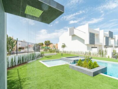 New residential complex in Los Balcones (Torrevieja)